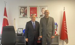 CHP'li Zeybek'ten Başkan Zencirci'ye Övgü Dolu Sözler