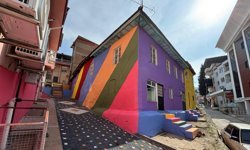 Gündoğan Mahallesi'ne Renkli Dokunuş: Sokak Baştan Sona Yenilendi