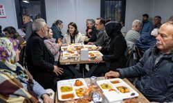 Başkan Ömer Eşki, İftarını Kızılay Mahallesi Sakinleriyle Yaptı