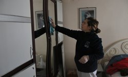 Kuşadası Belediyesi'nden Bayram Öncesi Evde Bakım Hizmeti