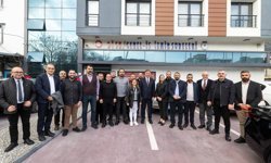 Başkan Tugay'dan DİSK Ege Bölge Temsilcisi Gümüştekin'e Ziyaret