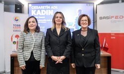 İzmir'de Kadınlar 'Cesaretle' Yola Çıkıyor