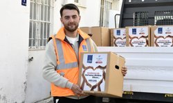 Kuşadası Belediyesi'nden 3 Bin 500 Aileye Ramazan Yardımı