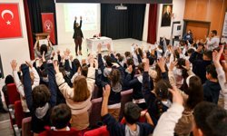 Bornova'da Miniklere Büyük Sağlık Hamlesi