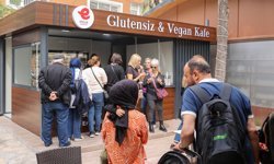Menderes Park'ta Vegan Kafe Dönemi Yoğun İlgiyle Başladı