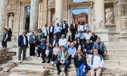 Bornova Muhtarlar Akademisi'nden Anlamlı Final