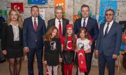 İbramaki Minik Sanatçıların Resimlerine Ev Sahipliği Yaptı