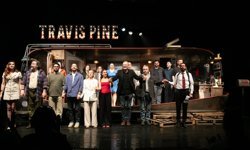 "Halktan Biri" İzmir'de Seyirciyle Buluştu