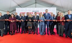 Konak'ta Ferdi Zeyrek Gençlik Merkezi Törenle Açıldı