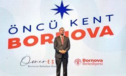 Bornova'da 2 Yılın Görkemli Tablosu