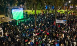 Bucalılar Milli Heyecanı Dev Ekranda Yaşadı