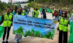 Bornova'da Anlamlı Temizlik Hareketi