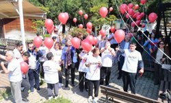 Konak'ta Otizm Farkındalık Günü'nde "Biz de Varız" Dediler