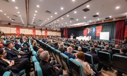 Başkan Tugay: "Kamu Reformu, Sorunların Çözülmesi İçin Şart"