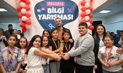 Bornova'da Minik Zihinler Yarıştı, Büyük Alkış Aldı