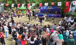 Efeler'de 19 Mayıs Coşkusu Gençlik Şenliği ile Yaşandı