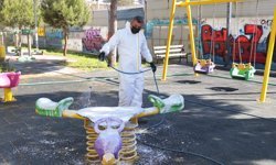 Konak'ın Parklarında Temizlik Mesaisi