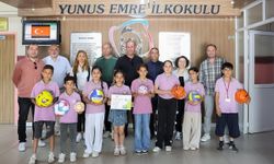 Efeler'de Çevre Seferberliği: Minik Çevreciler Ödüllerine Kavuştu