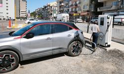 Efeler'de Elektrikli Araç Şarj İstasyonları Hizmette