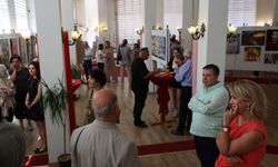 Efeler Kültür ve Sanatla Buluşmaya Devam Ediyor