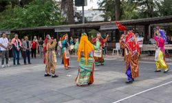 5. Bornova Halk Dansları Festivali Coşkulu Açılışla Başladı
