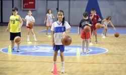 Konak'ın Ücretsiz Yaz Spor Okullarında Kayıt Dönemi Başladı