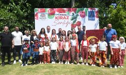 Kuşadası'nda Kiraz Şenliği Coşkuyla Başladı