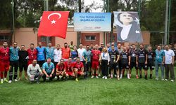 Bornova'da Dostluk Kazandı: Yeşil Sahada Şampiyon Kırsal Hizmetler