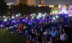 İzmir'de Çim Konserleri Yaza Renk Katacak