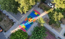 Konak'taki O Park Voleybol Sahasına Kavuştu