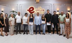 Efeler'in Merkezlerinde Hayallerine Ulaşan Gençler Başkan Yetişkin ile Buluştu