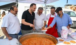 Türkiye'nin En Büyük Kent Bostanı'nda Menemen Şenliği