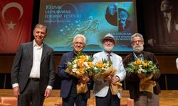 10. İzmir Uluslararası Edebiyat Festivali Başladı
