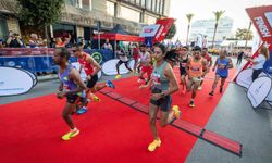 9 Eylül Coşkusu Yarı Maratonla Taçlandı