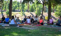 Bornova'da Eylül Kadın Buluşmaları Yoga Etkinliğiyle Başladı