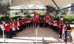 Efeler'de Bilim ve Cumhuriyet Coşkusu Bir Arada