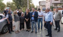 Bornova'da Şafak Mesaisi: Rafetpaşa Mahallesi Köşe Bucak Temizlendi