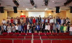 Buca'nın 3. Yaş Üniversitesi'nde İlk Ders Zili Çaldı