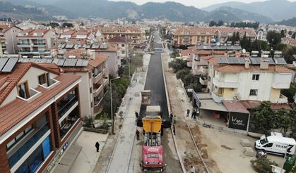 Marmaris'te Yenileme Çalışmaları Sürüyor