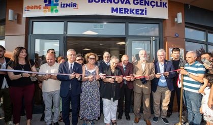 Genç İzmir Bornova Gençlik Yerleşkesi Açıldı