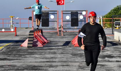 İzmir İtfaiyesi'ne Girmek İçin Ter Döktüler