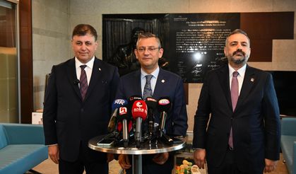 Özgür Özel: "İzmir, CHP'nin Özgürlüğüne Alışık"