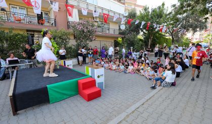 'Sokak Senin' Coşkusu Karşıyaka'yı Sardı