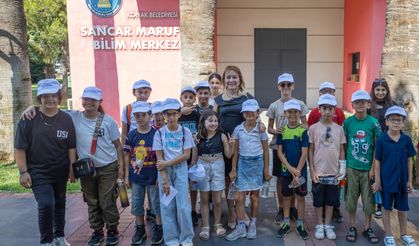 Başkan Mutlu 'Bilim Merkezi'nde Çocuklarla Buluştu