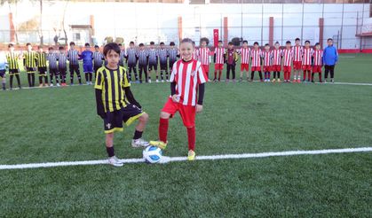 Bayraklı'da 10 Yaş Altı Futbol Turnuvası Başladı