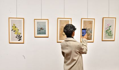 İzmir'de Japon Sakura Esintisi Başladı