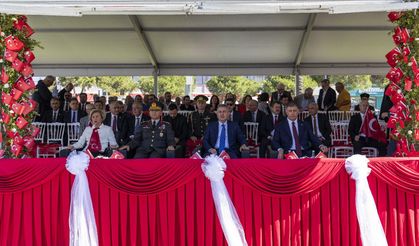 Tugay: "İzmir, Cumhuriyet'i Var Eden Değerlerin Kalesidir"