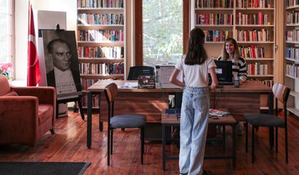 Buca'daki Tarihi Köşk Çocuklar İçin Bilgi Yuvası Oldu