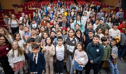 İzmir Çocuk Meclisi Kültürpark'ta Toplandı