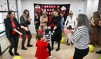 Bornova'da Minikler ve Aileleri Aynı Ritimde Buluştu